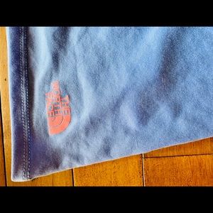 North Face Women’s Tank XL. Never Worn/No Tags